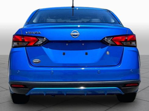 Used 2024 Nissan Versa S FWD image 5