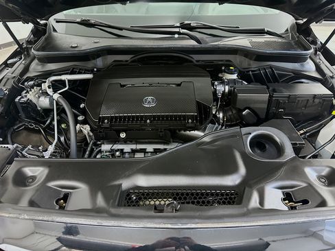 Used 2023 Acura MDX SH-AWD w/ Technology Package image 37