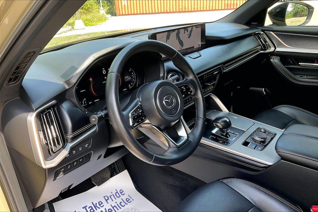 Used 2025 MAZDA CX-70 3.3 Turbo w/ Premium Plus Pkg AWD/4WD image 14