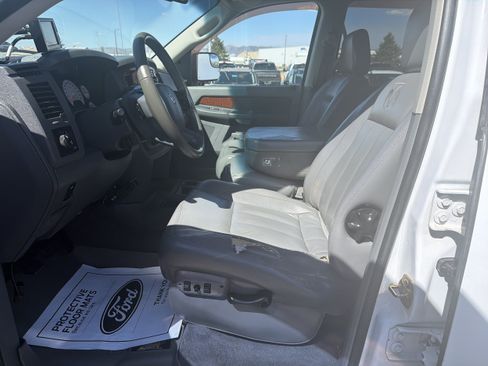 Used 2006 Dodge Ram 2500 Truck Laramie AWD/4WD image 10
