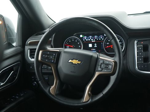 Used 2021 Chevrolet Suburban High Country AWD/4WD image 27