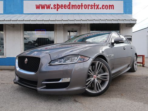 Used 2016 Jaguar XJ Supercharged image 1