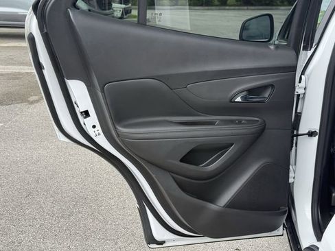 Used 2022 Buick Encore Preferred w/ Safety Package FWD image 30