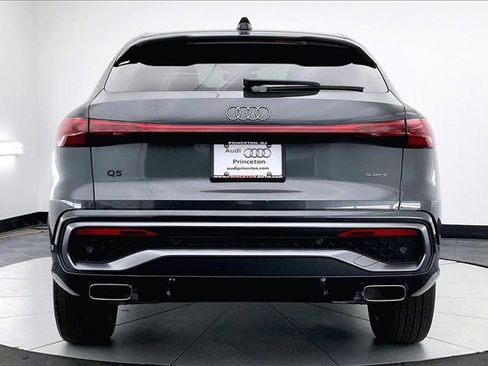 New 2025 Audi Q5 Premium Plus image 5