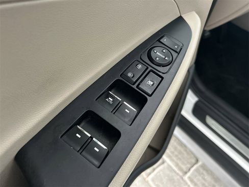 Used 2017 Hyundai Tucson Limited image 12