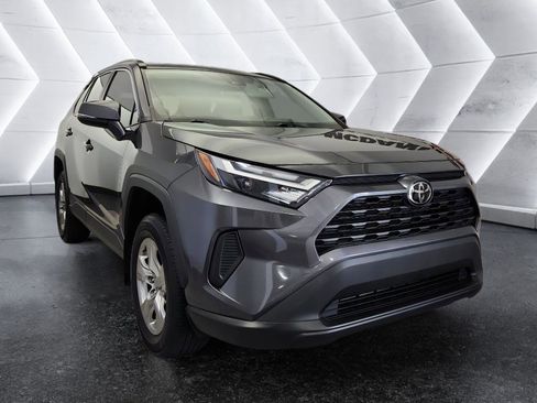 Used 2024 Toyota RAV4 XLE w/ Convenience Package image 1