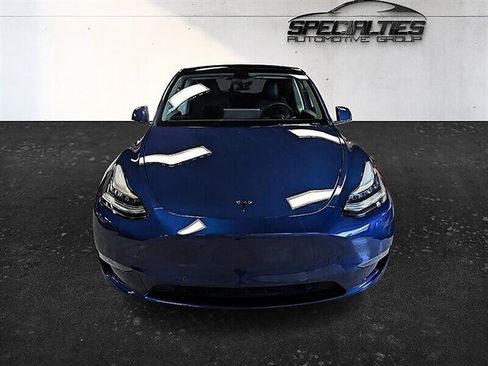 Used 2021 Tesla Model Y Long Range AWD/4WD image 6