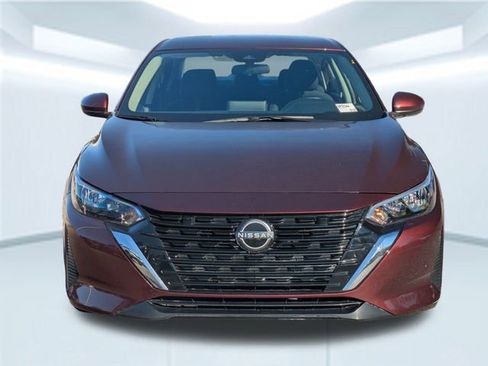 Used 2024 Nissan Sentra SV image 11