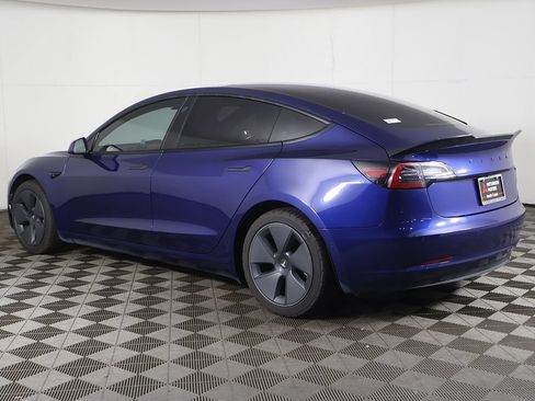 Used 2021 Tesla Model 3 Standard Range Plus RWD image 13