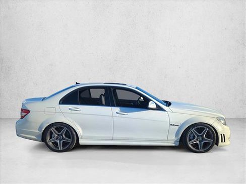 Used 2009 Mercedes-Benz C 63 AMG Sedan image 4