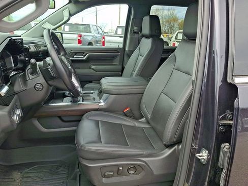 Used 2023 GMC Sierra 1500 SLT w/ SLT Premium Package image 10