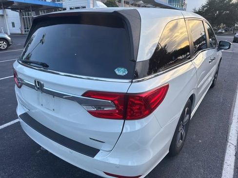 Used 2019 Honda Odyssey Touring image 5