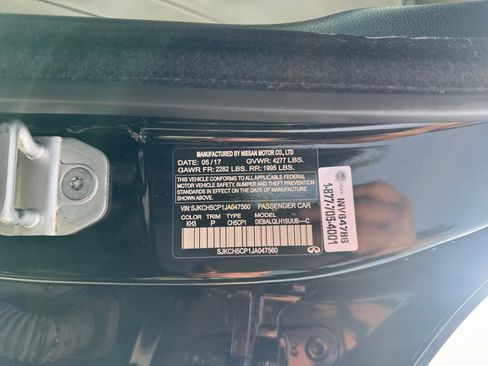 Used 2018 INFINITI QX30 Luxury w/ Cargo Package image 21