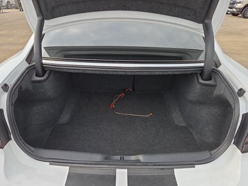 Used 2022 Dodge Charger Scat Pack RWD image 13
