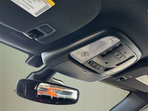 Used 2024 Dodge Durango GT image 35