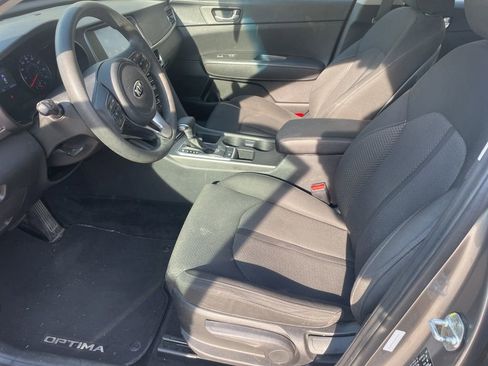 Used 2018 Kia Optima LX image 19