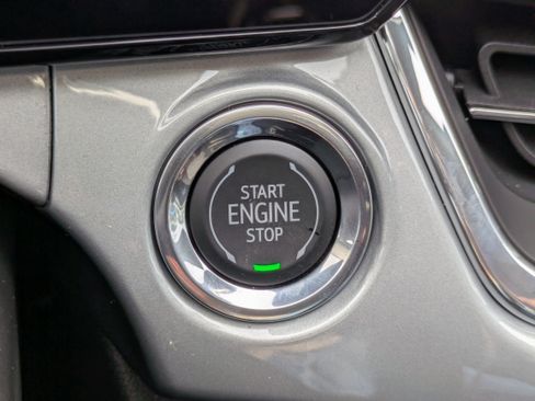 New 2025 Chevrolet Trax LT w/ Driver Confidence Package image 22