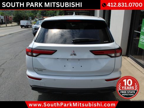 Used 2022 Mitsubishi Outlander ES AWD/4WD image 8