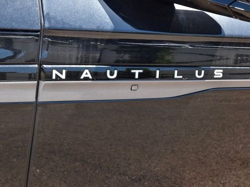New 2026 Lincoln Nautilus Reserve w/ Jet Appearance Package AWD/4WD image 47