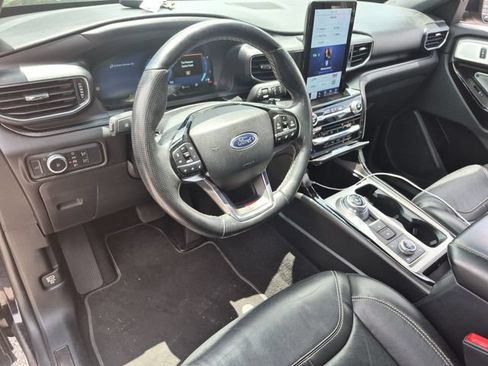 Used 2021 Ford Explorer ST w/ Equipment Group 401A AWD/4WD image 10