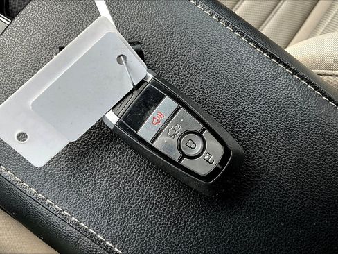 Used 2018 Ford Fusion S image 12