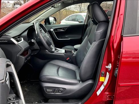 Used 2021 Toyota RAV4 Limited w/ Limited Grade Weather Package image 9