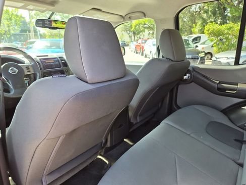 Used 2012 Nissan Xterra X image 15