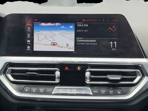 Used 2019 BMW 330i Sedan w/ M Sport Package RWD image 21