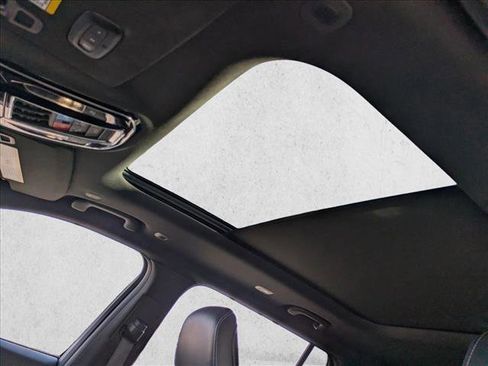 Used 2023 Jeep Grand Cherokee L Overland image 15