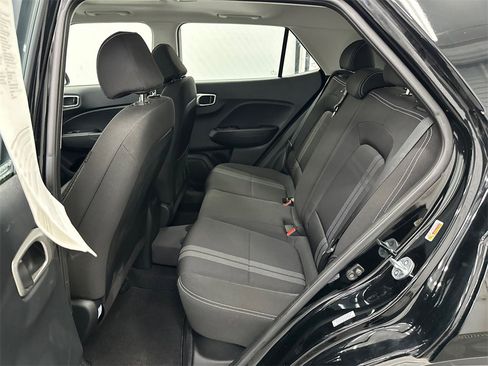 Used 2023 Hyundai Venue SEL image 20