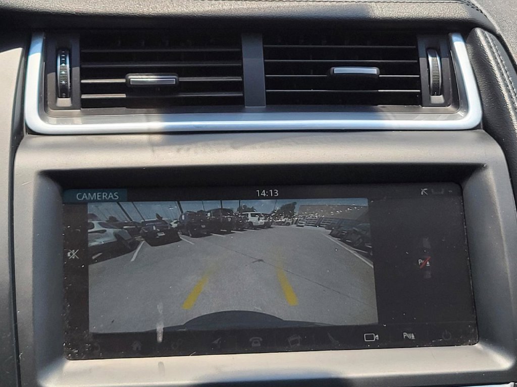 Used 2020 Jaguar E-PACE AWD/4WD image 26