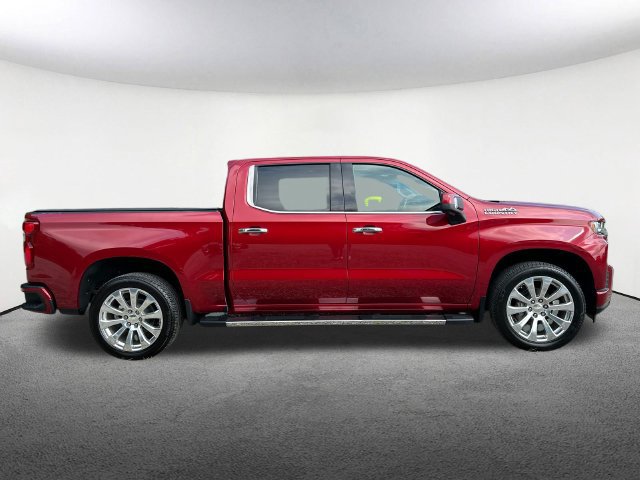 Used 2019 Chevrolet Silverado 1500 High Country w/ Technology Package AWD/4WD image 15