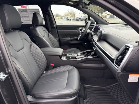 New 2026 Kia Sorento SX Prestige AWD/4WD image 9
