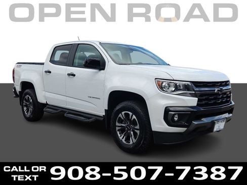 Used 2022 Chevrolet Colorado Z71 AWD/4WD image 1