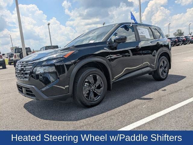 Used 2026 Nissan Rogue SV w/ Cold Weather Package FWD image 8