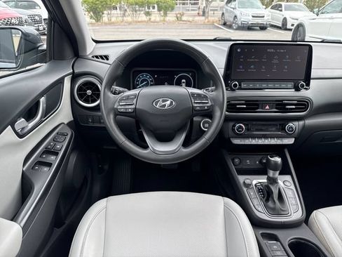 Used 2022 Hyundai Kona Limited w/ Cargo Package AWD/4WD image 13