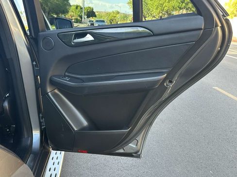 Used 2018 Mercedes-Benz GLE 350 w/ Premium 1 Package image 44