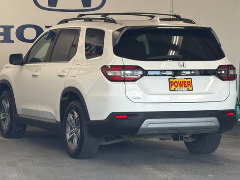 Used 2023 Honda Pilot EX-L image 5