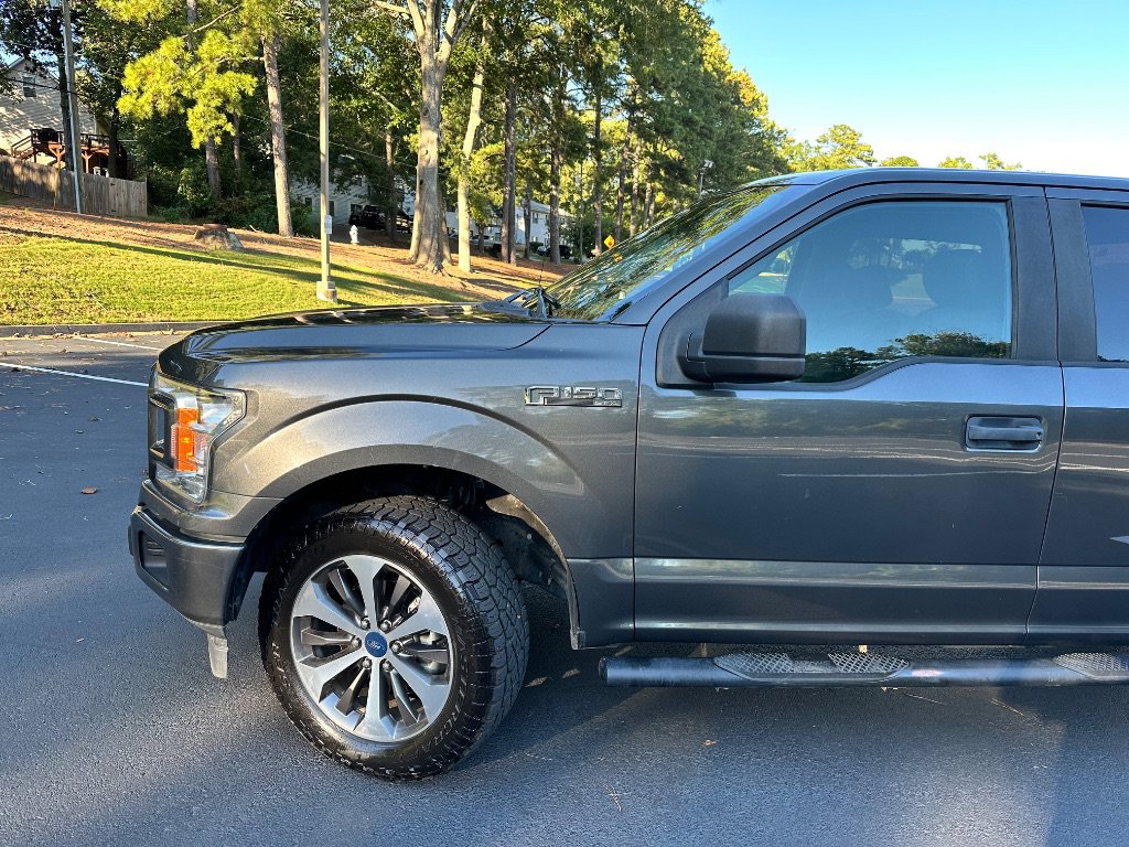 Used 2019 Ford F150 XL w/ Equipment Group 101A Mid AWD/4WD image 2