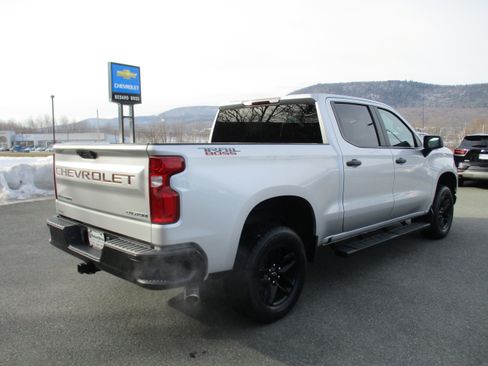 Used 2020 Chevrolet Silverado 1500 Custom Trail Boss w/ Custom Convenience Package image 5