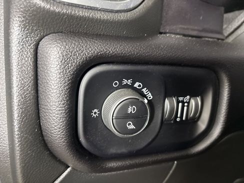 Used 2024 RAM 2500 Laramie image 9