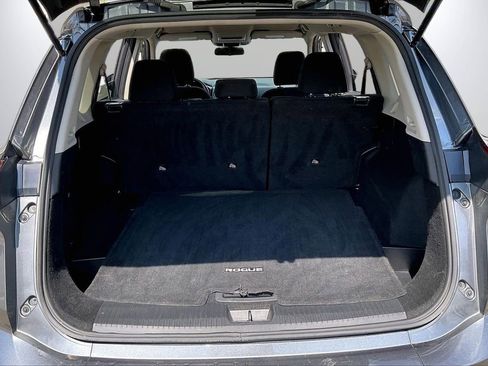 Used 2024 Nissan Rogue S image 25