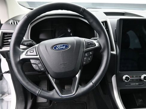 Used 2023 Ford Edge SEL w/ Convenience Package image 24