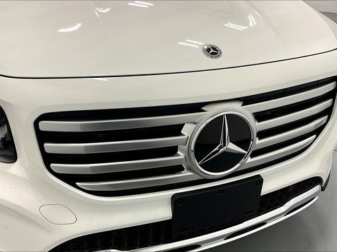 Used 2025 Mercedes-Benz GLB 250 GLB 250 image 37