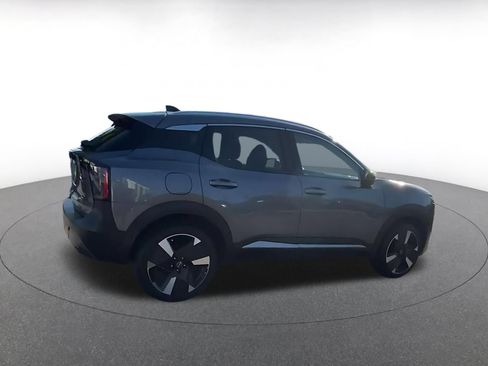 Used 2026 Nissan Kicks SR AWD/4WD image 11