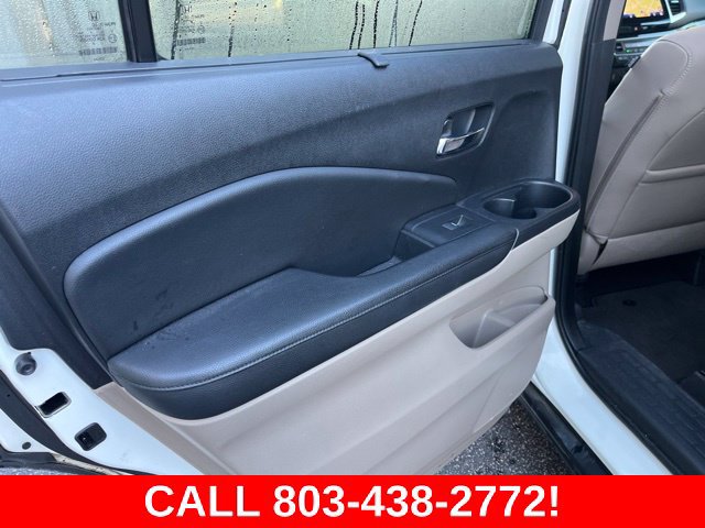 Used 2016 Honda Pilot Touring image 12