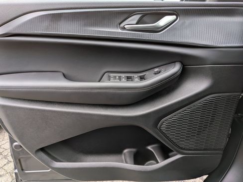 New 2025 Jeep Grand Cherokee Laredo X image 23