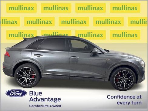Used 2021 Audi Q8 Prestige w/ Prestige Package AWD/4WD image 2