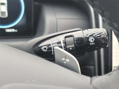 Used 2023 Hyundai Santa Cruz SEL Premium image 21