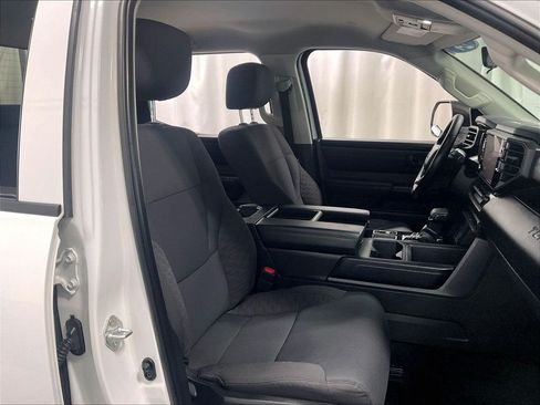 Used 2024 Toyota Tundra SR AWD/4WD image 11